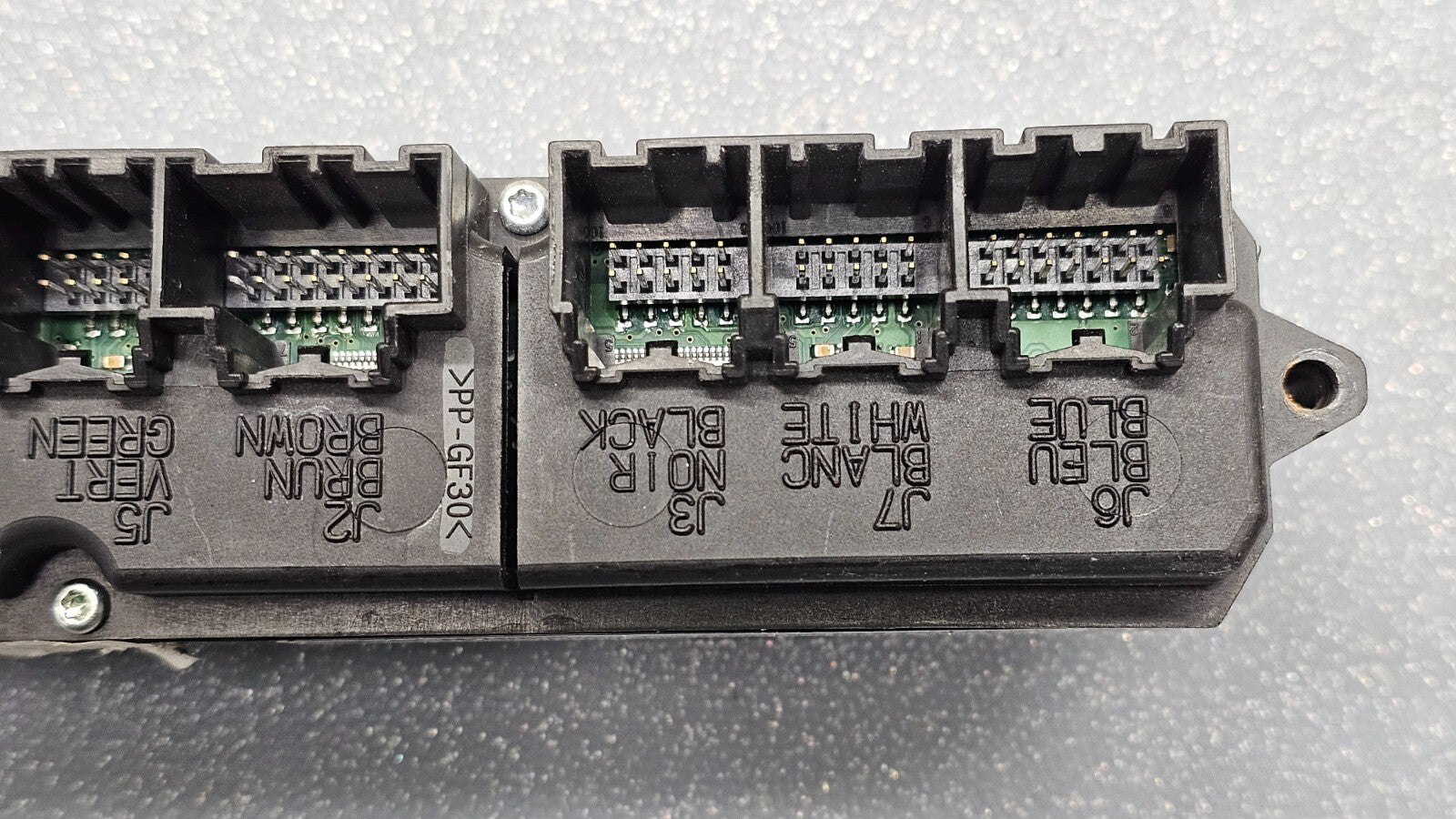 07-14 Silverado Tahoe Yukon Master Left Driver Window Switch Assembly Regulator