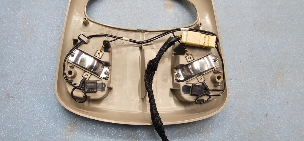 🔥02-05 Dodge Ram Overhead Console Map Dome Light Lamp Storage Assembly Tan