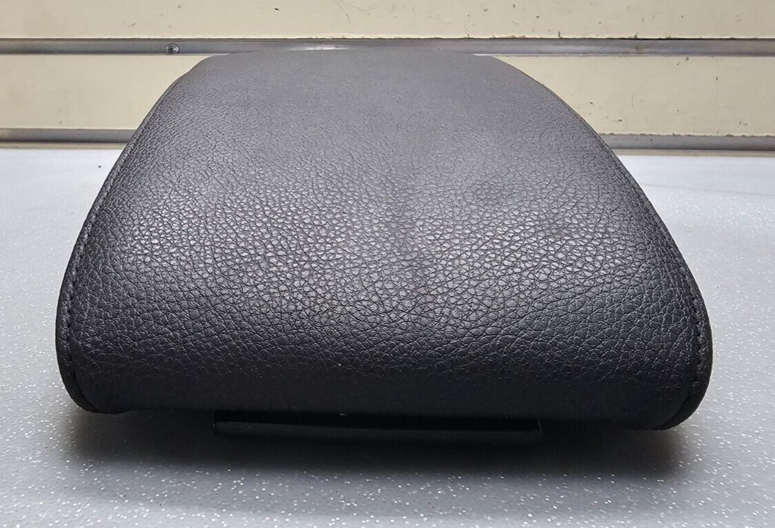 🔥11-12 Volkswagen Jetta Wagon Center Console Leather Armrest Lid Storage Black