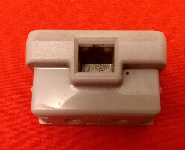 2003-2011 Lincoln Town Car Front Door Panel Arm Rest Latch Lock Button Assembly