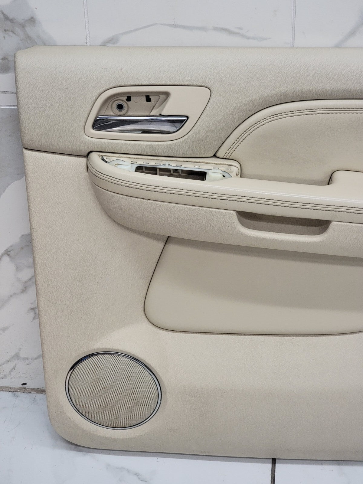 🔥07-13 CHEVY SILVERADO 1500 back PASSENGER INTERIOR DOOR TRIM PANEL Tan D21