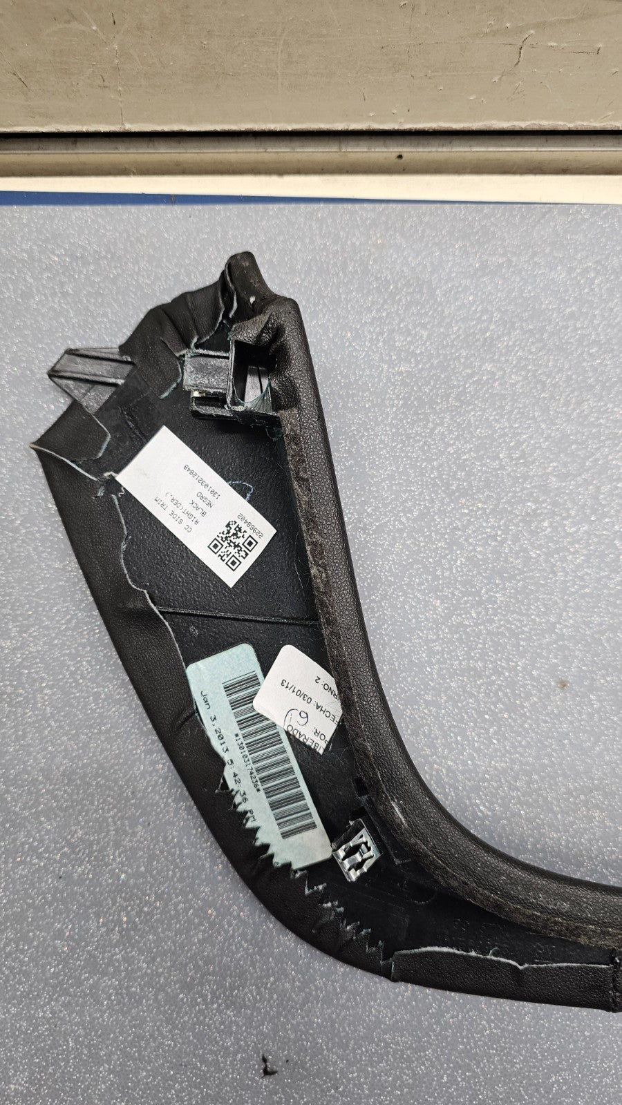 🔥13-19 Cadillac Ats Sdn Right Side Center Console Floor Molding Trim Black OEM