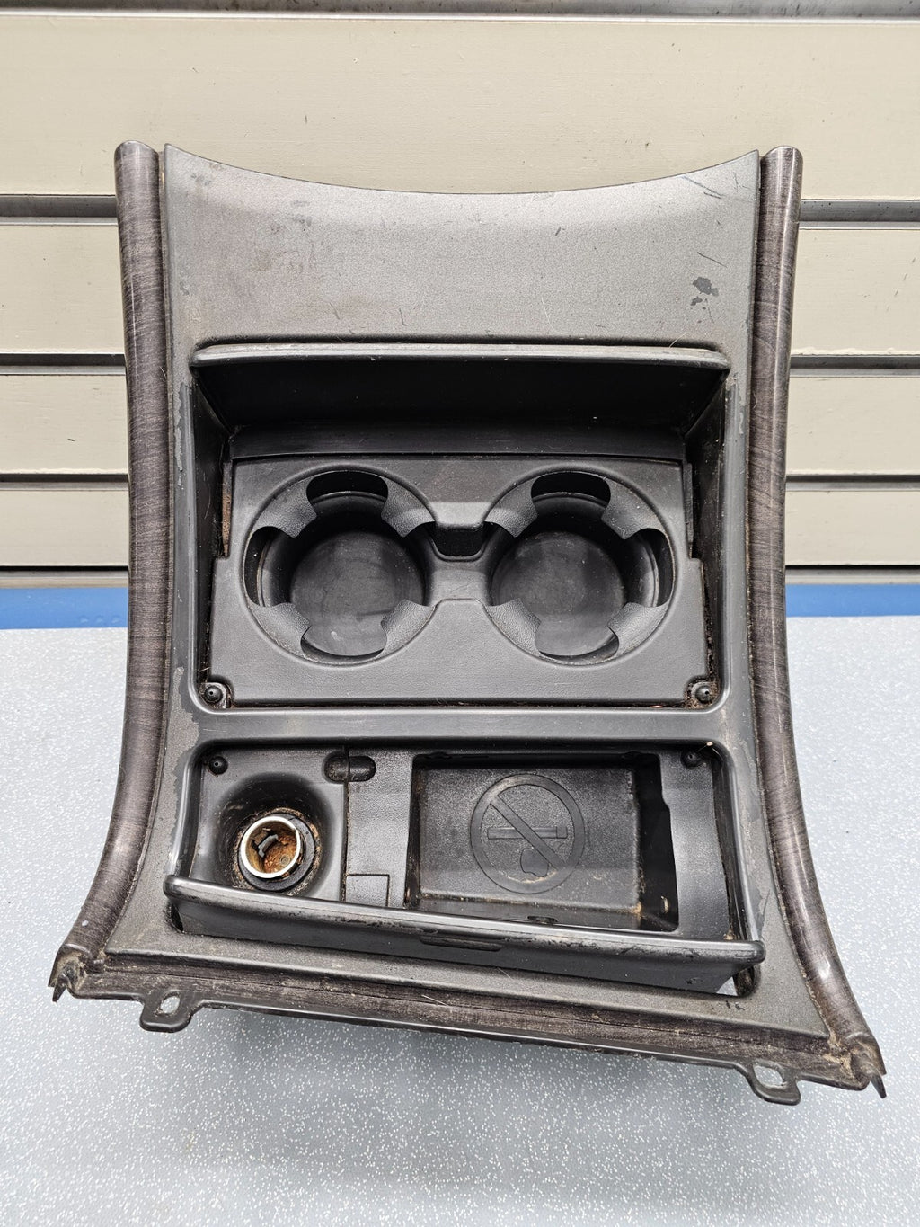 🔥03-06 Silverado Sierra Center Console Cup Drink Holder Storage Ash Tray Gray