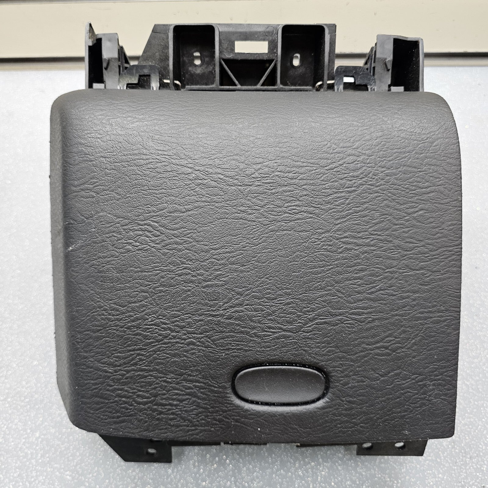 02-05 Dodge RAM Dash 2 CUP Drink HOLDER Center Console Instrument GRAPHITE CH7