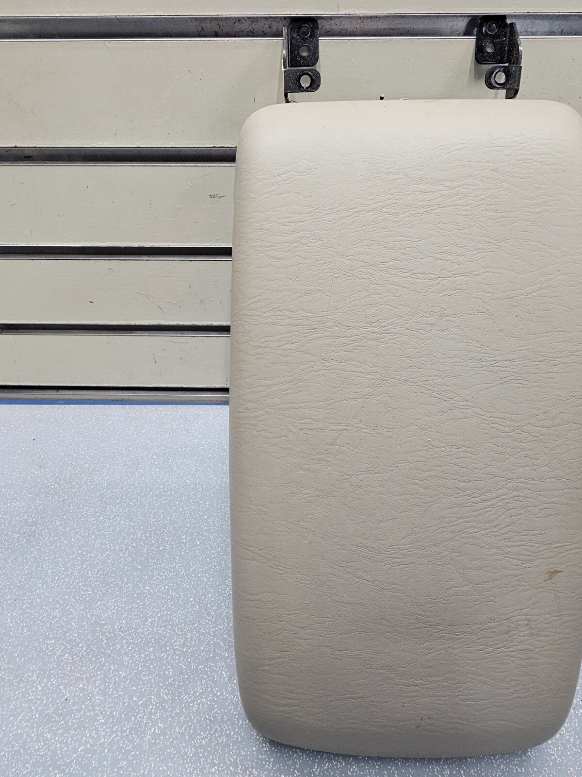 🔥02-06 CAMRY SOLARA LEXUS ES330 CENTER CONSOLE LID ARM REST COVER ASSEMBLY TAN