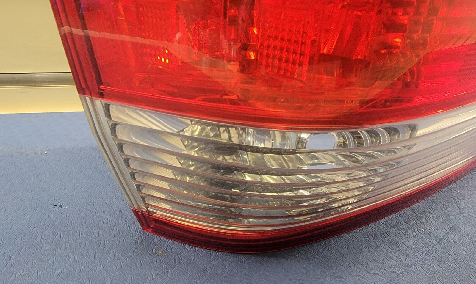 🔥2008-2010 Honda Odyssey Tail Light Lamp Assembly Right Passenger Side Fits RED