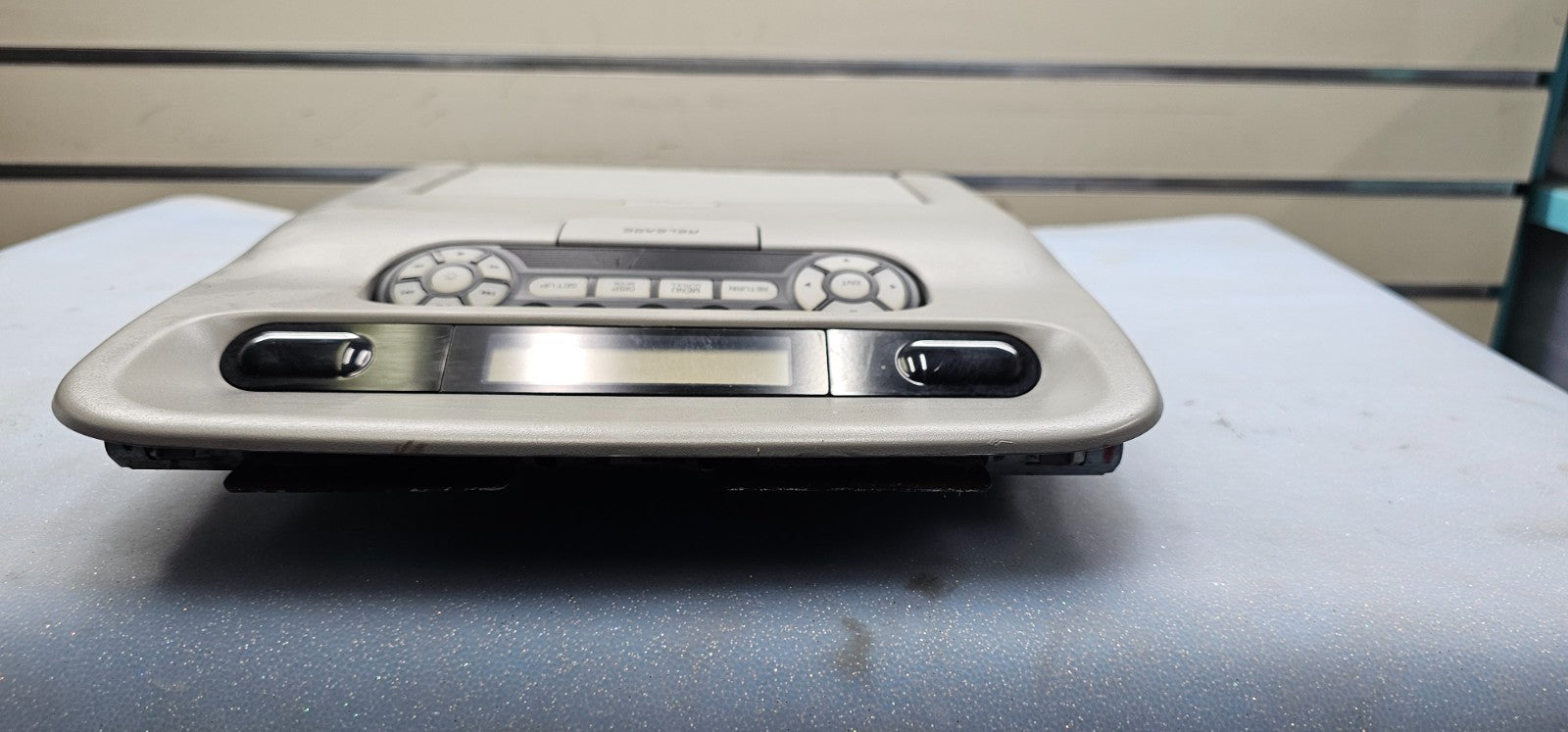 🔥05-10 Honda Odyssey Overhead Roof DVD Display Screen Silver OEM