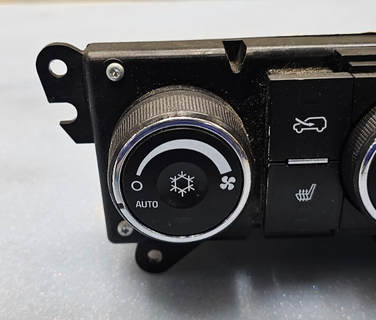 🔥09-12 TRAVERSE DASH CLIMATE CONTROL A/C HEATER TEMPERATURE HVAC PANEL BLACK