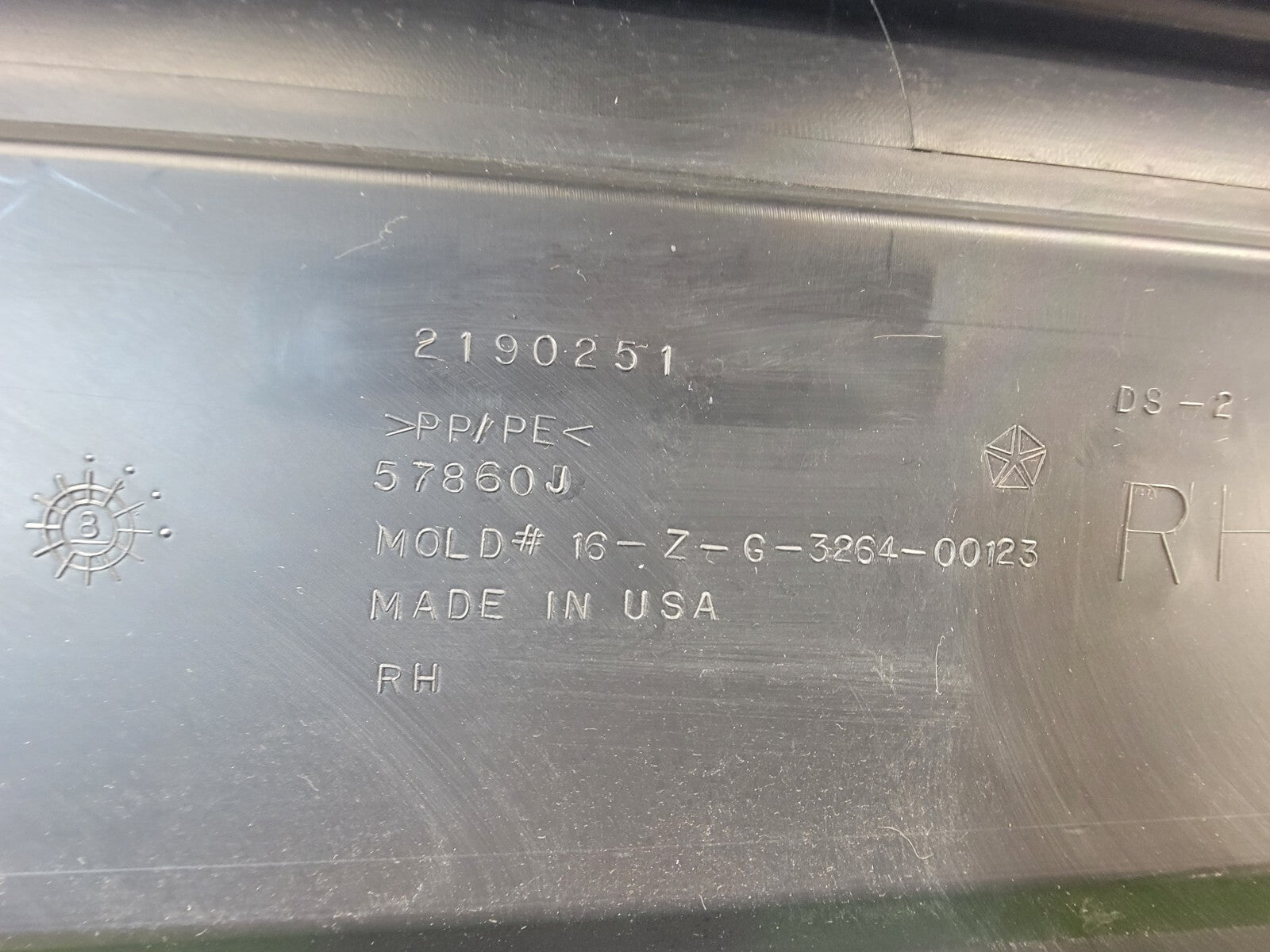 🔥2012-2015 Dodge RAM Interior Door Panel Front RIGHT SIDE PASSENGER GRAY