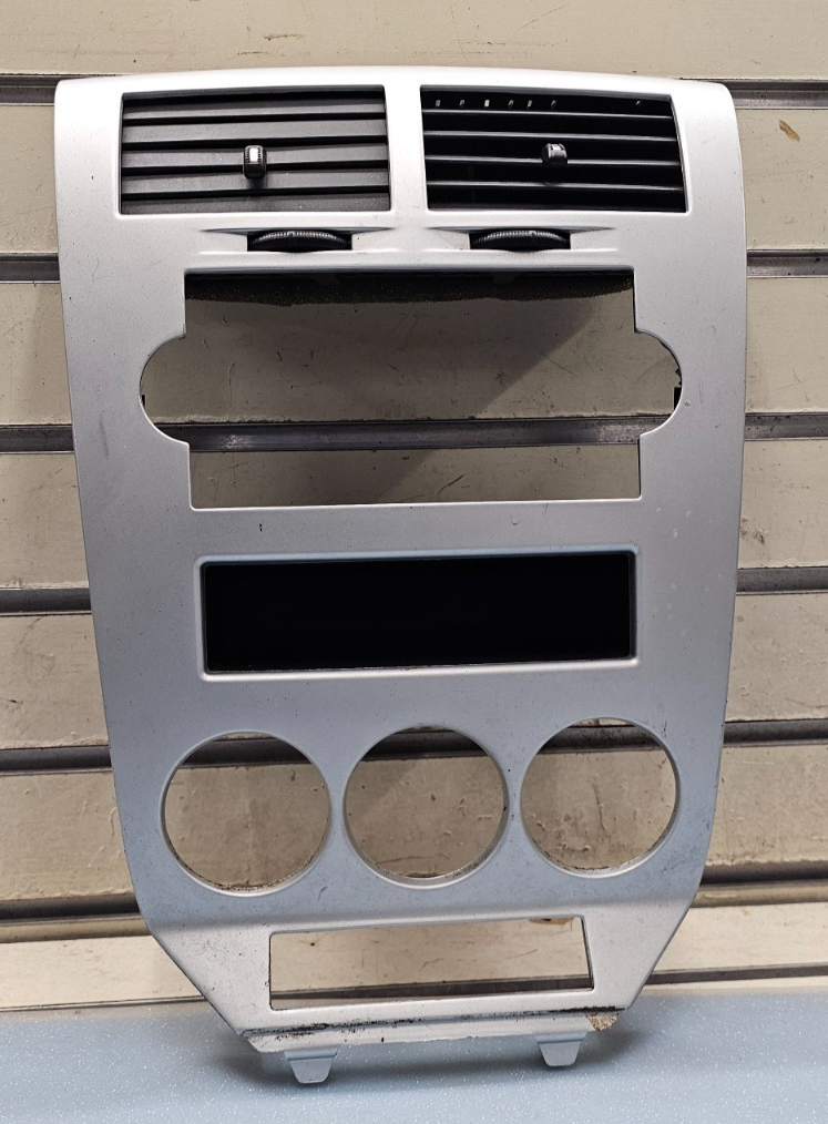 🔥07-09 Dodge CALIBER Dash Radio Center BEZEL Climate Dash Trim Vents SILVER B15