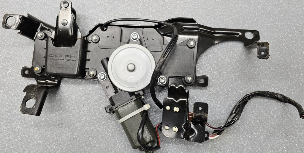 🔥2003-2007 Lincoln Town Car Pull Down Trunk Motor Lock Release striker Assembly