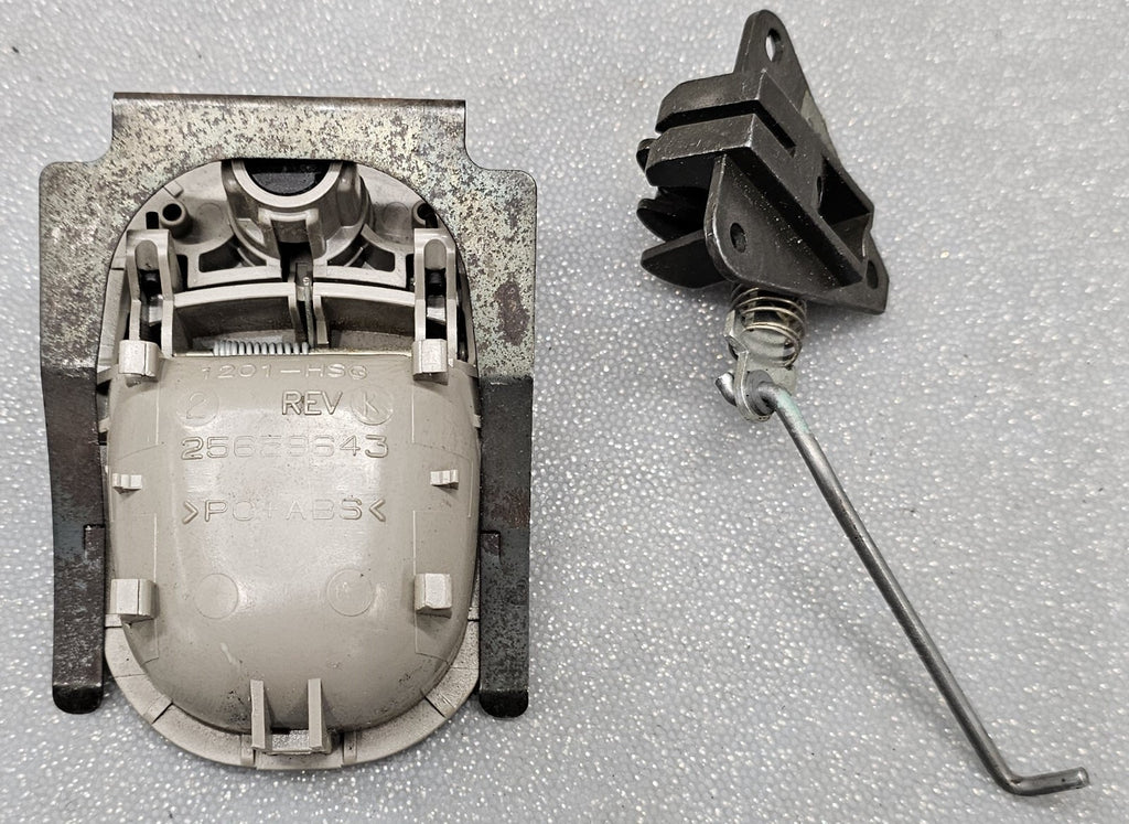 🔥2005-2009 Chevrolet Equinox GLOVE BOX LATCH LIGHT GREY