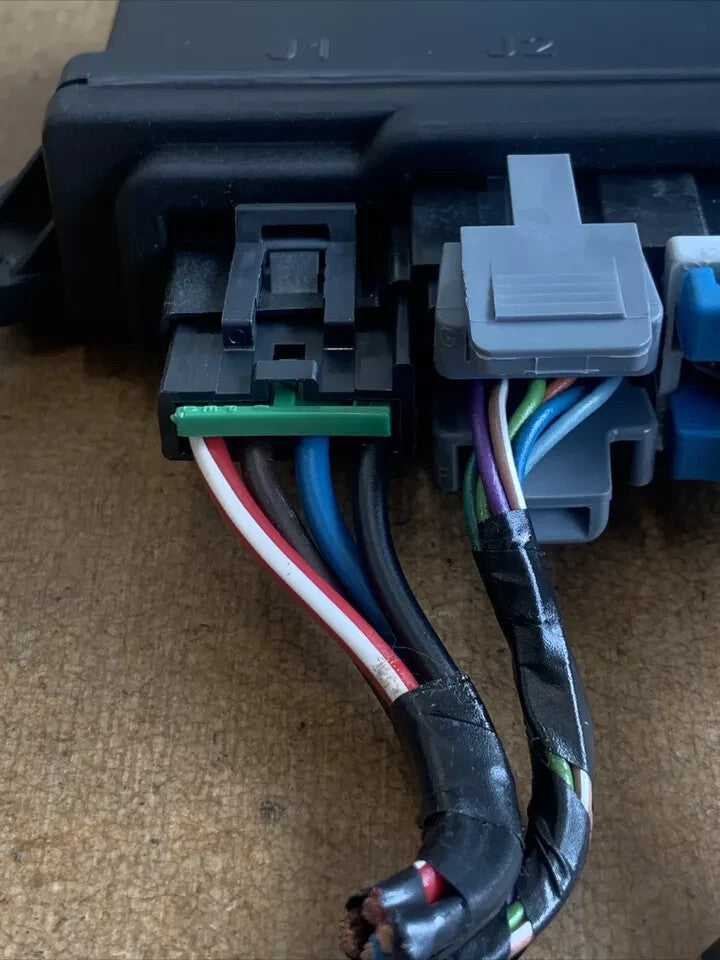 🔥04-05 CADILLAC CTS SRX Front Passenger Right Door Lock Control Module OEM