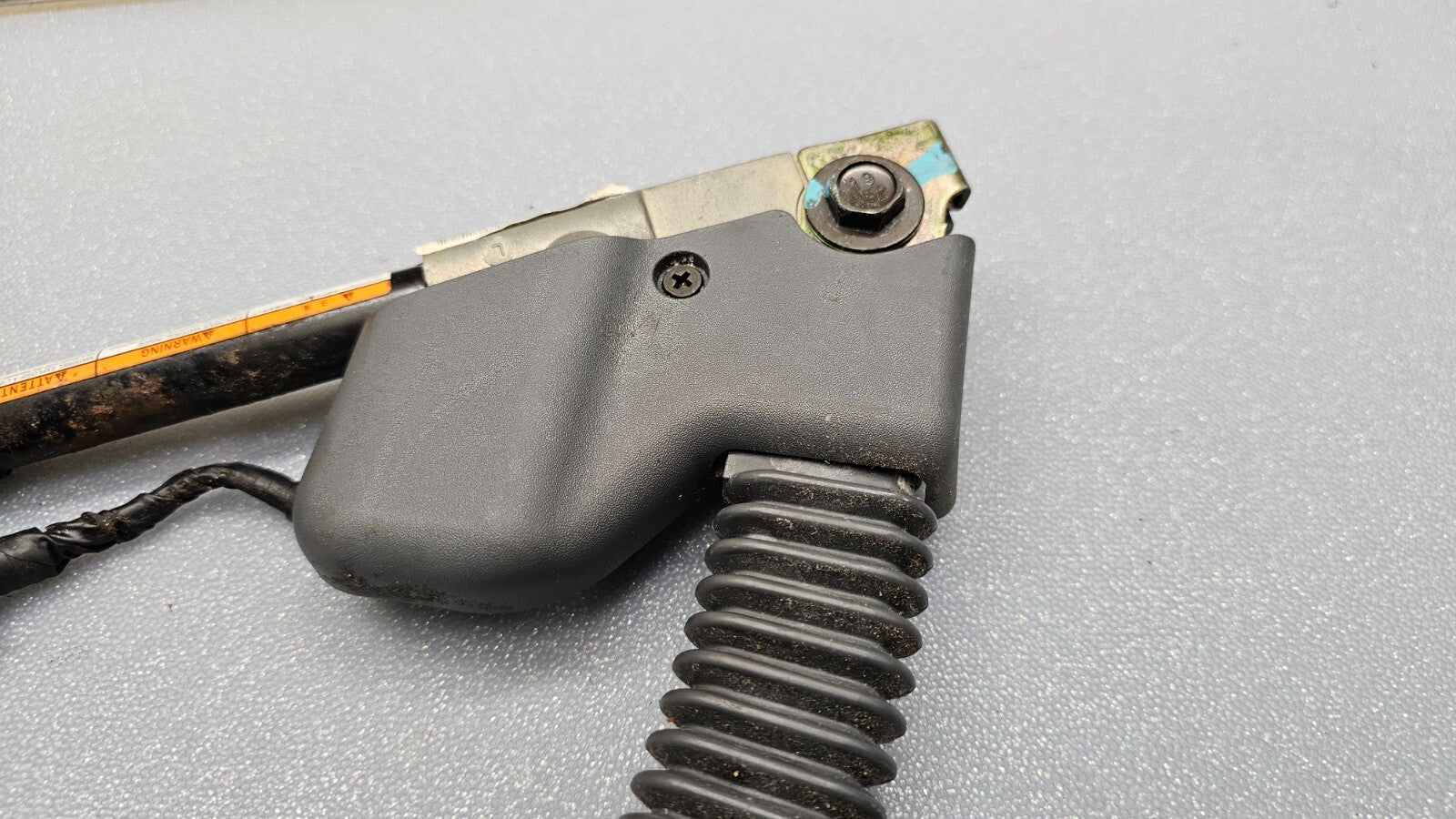 🔥01-05 Honda Civic Front Left Driver LH Seat Belt Buckle Pretensioner BLACK OEM
