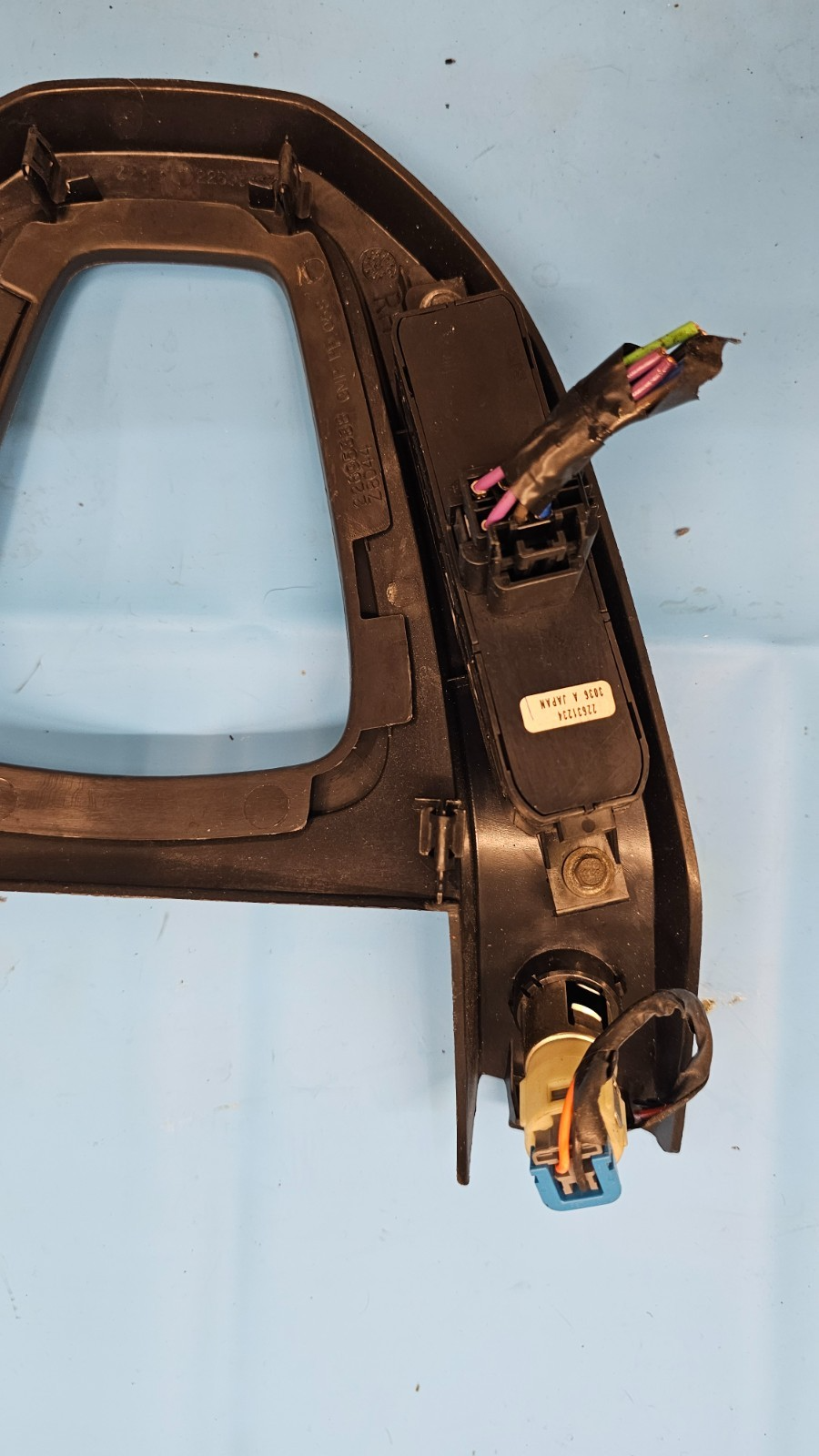 🔥06-07 Saturn Vue Console Master Power Window Switch Shifter Bezel Carbon Black