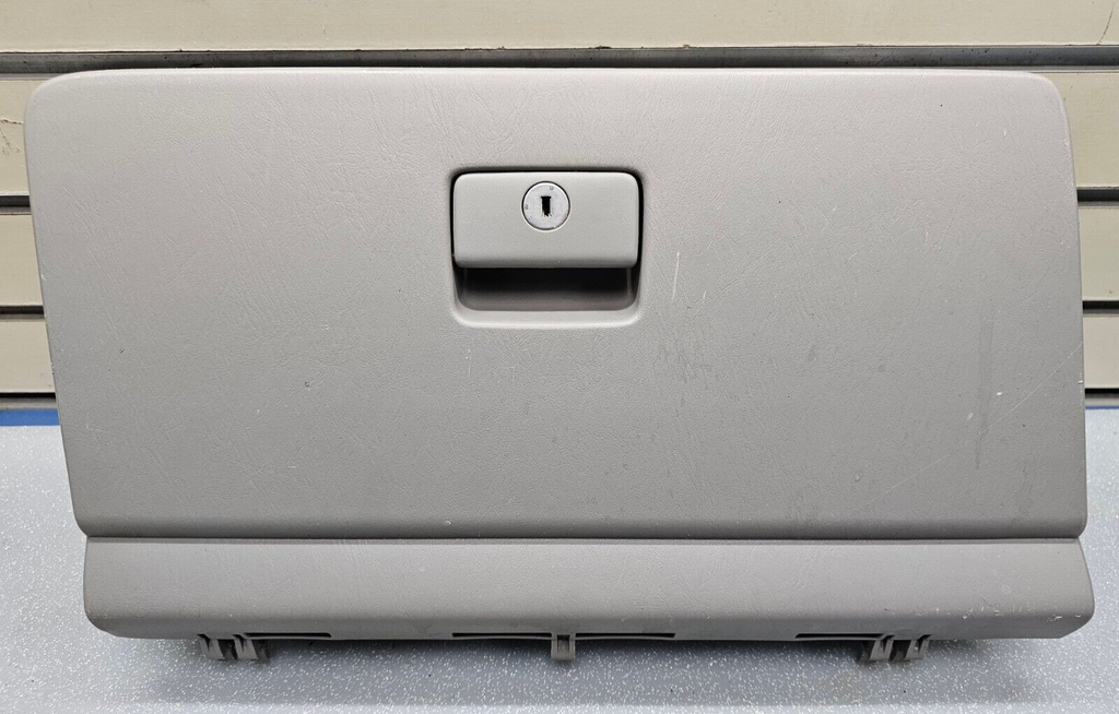 🔥02-06 CAMRY GLOVE BOX DASH STORAGE COMPARTMENT ASSEMBLY COVER TRIM HANDLE GRAY