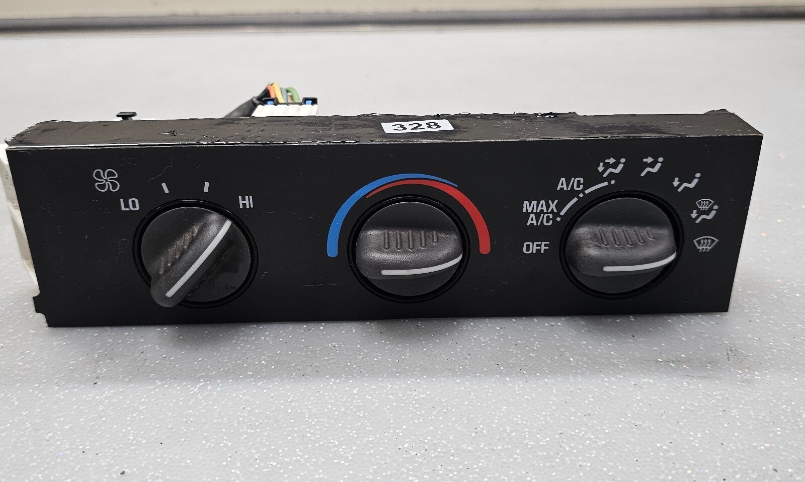 🔥01-07 CHEVY EXPRESS GMC SAVANA CLIMETE TEMPERATURE AC HEATER CONTROL CONDITION
