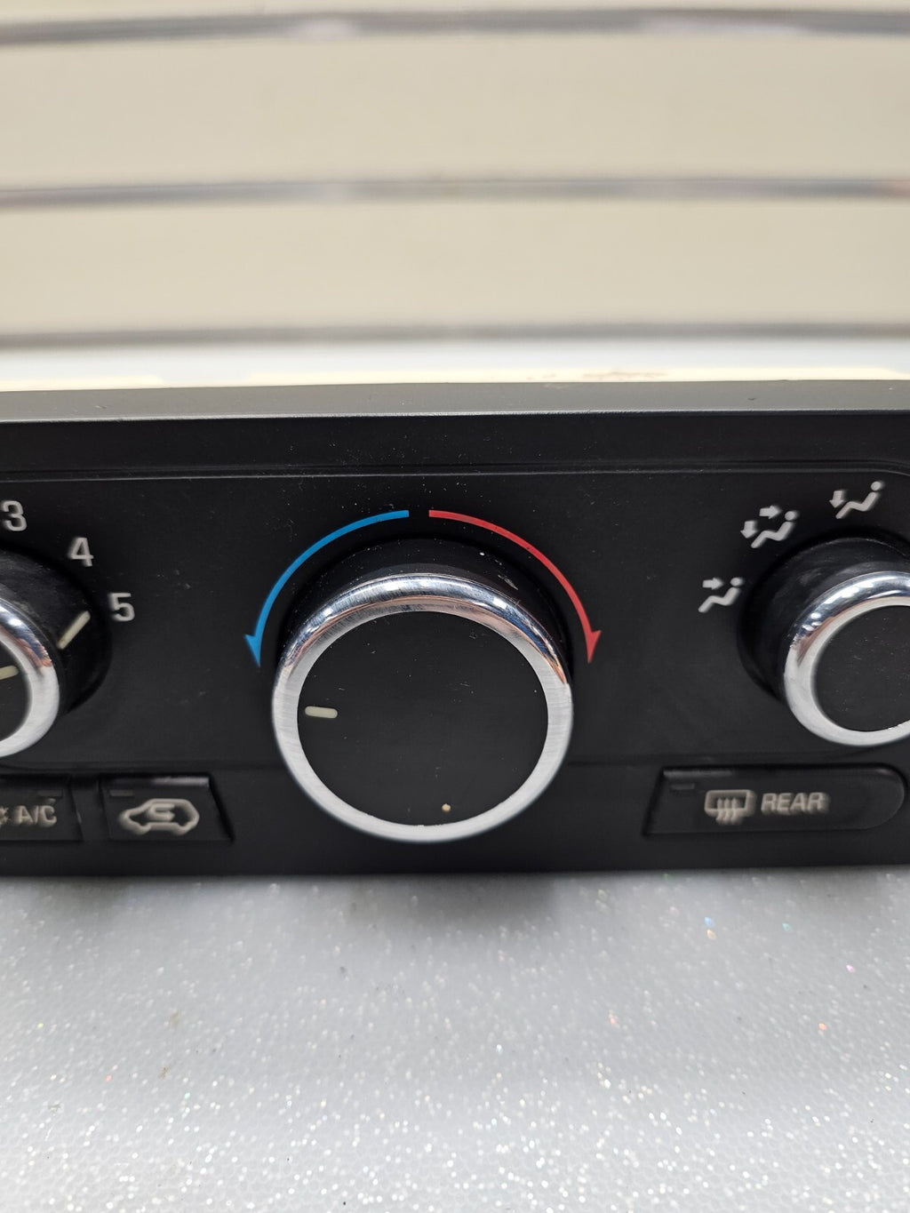 02-07 Buick Rendezvous Dash A/C Heater Climate Control Temperature Conditioning