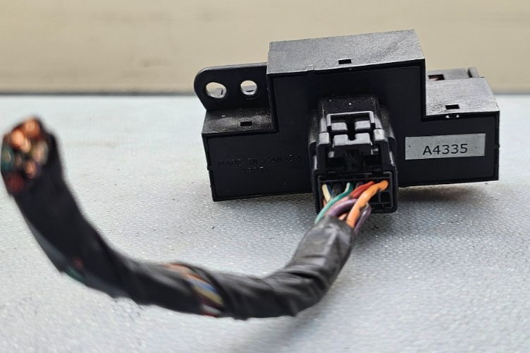 🔥05-10 Chrysler 300 Grand Caravan Hazard Warning Light Control Switch Esp Off