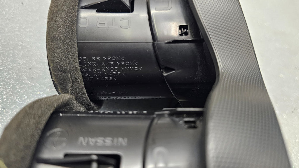 🔥07-12 Nissan ALTIMA Dash Center AIR VENTS w/Hazzard switch Assembly BLACK V10