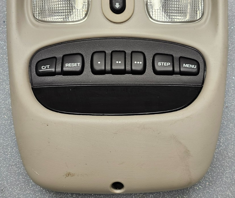 05-07 Jeep Liberty KJ Overhead Console Interior Dome Map Light Lamp Assembly Tan