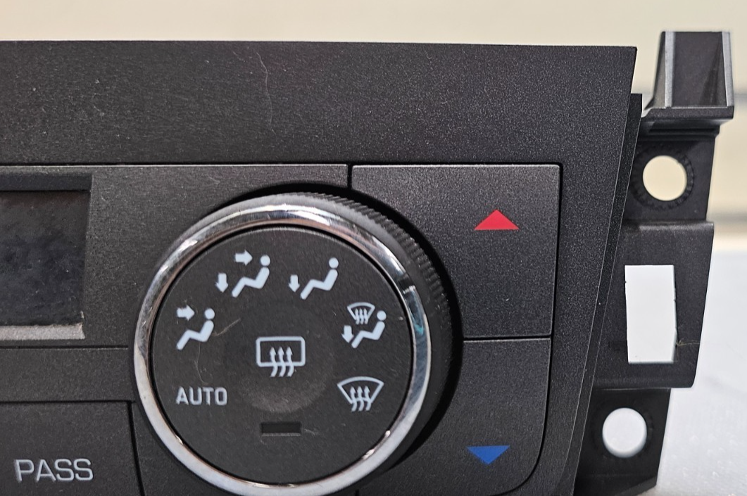 🔥07-11 CADILLAC DTS DASH AC HEATER CLIMATE TEMPERATURE CONTROL AIR CONDITIONER