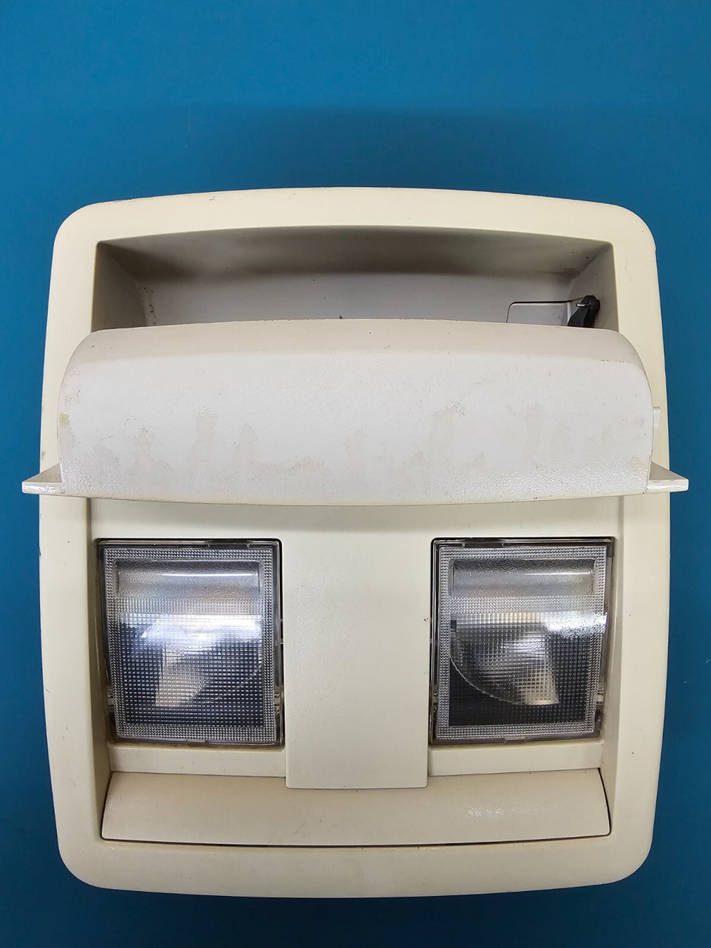 05-07 Dodge Charger 13-18 Challenger Overhead Console Dome Map Light Storage Tan