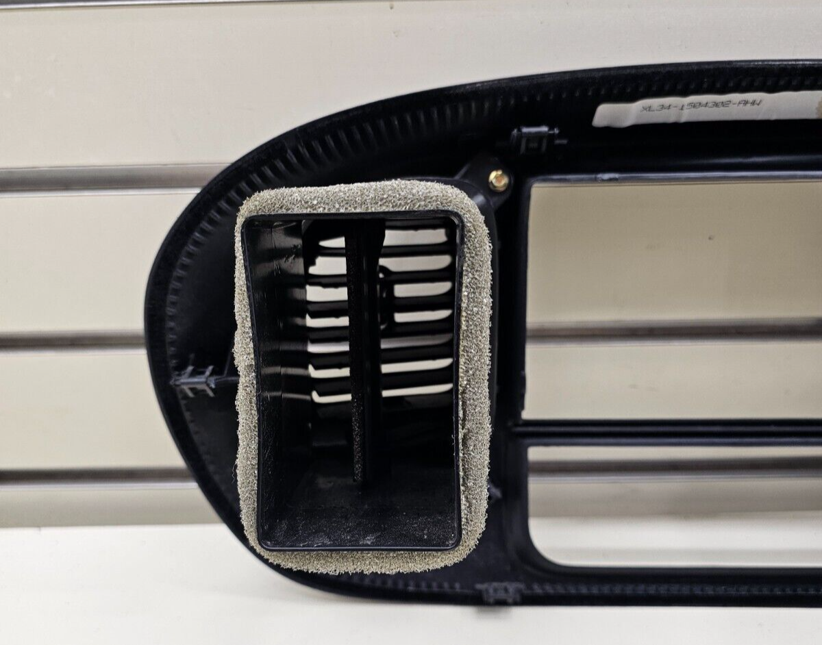 🔥97-03 Ford F-150 Center Dash Radio Stereo Climate Trim Bezel Panel Line Black
