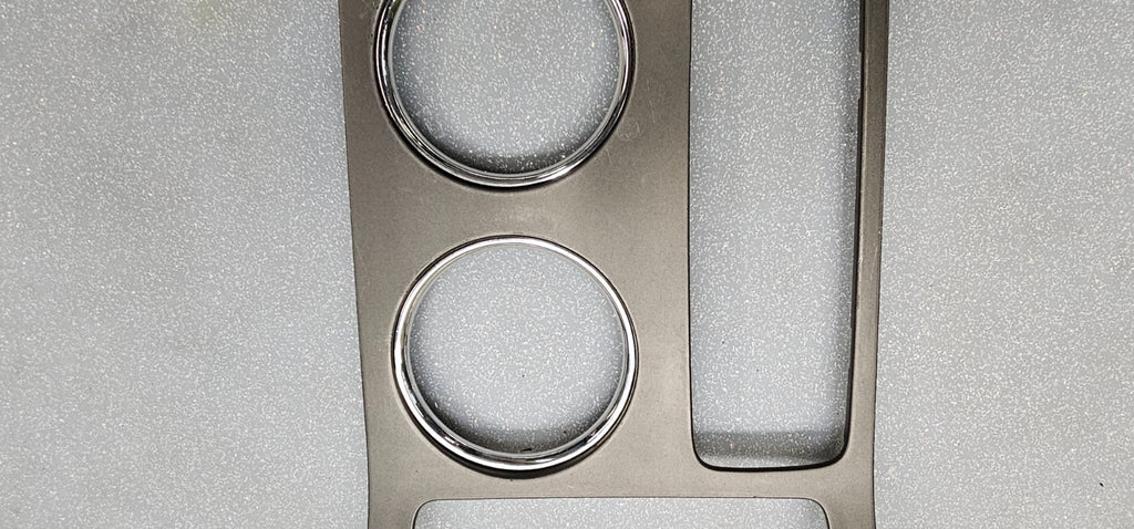 🔥09-12 Chevrolet Traverse Center Console Shifter Bezel Surround Trim Gray