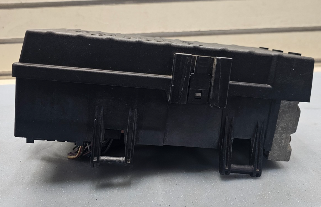 🔥06-07 DODGE GRAND CARAVAN TOWN COUNTRY TIPM FUSE BOX JUNCTION CONTROL MODULE