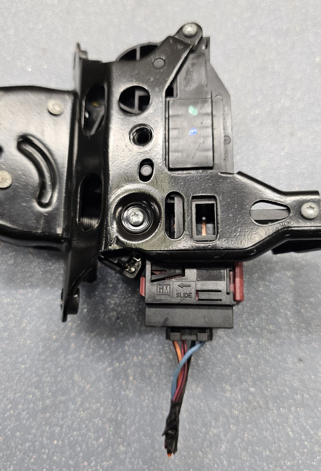 🔥2005-2009 BUICK LACROSSE TRUNK LID LATCH POWER LOCK ACTUATOR RELEASE ASSEMBLY