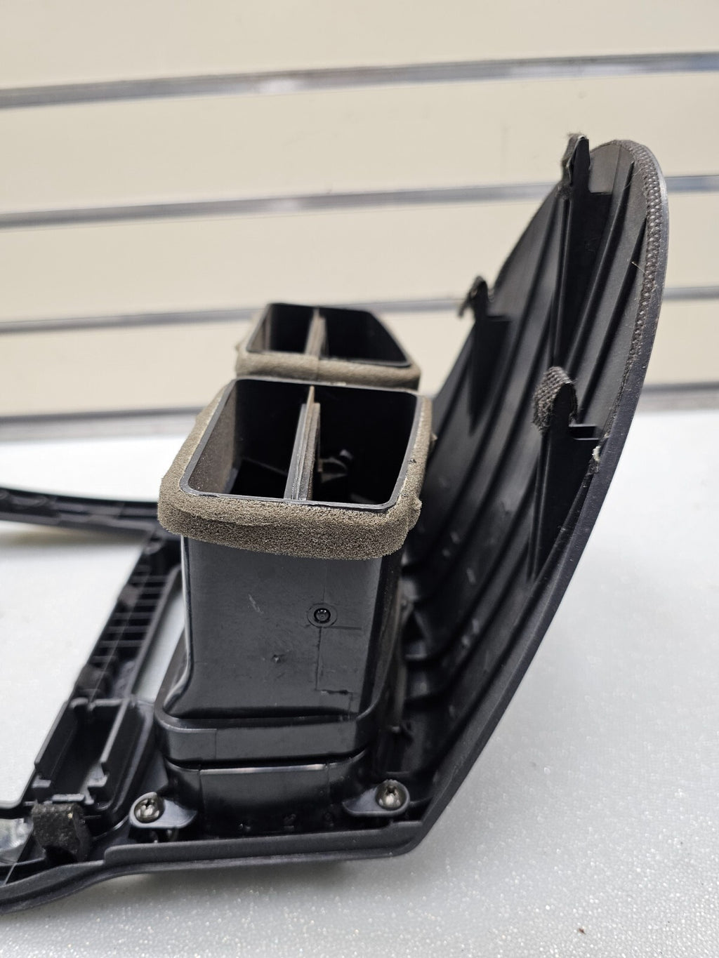 🔥2001-2006 HYUNDAI SANTA FE OEM CENTER DASH RADIO HEAT AC VENT TRIM BEZEL BLACK