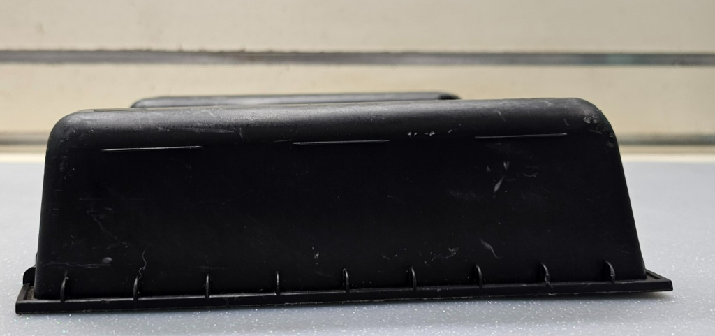 🔥05-07 Chrysler 300 Center Console Storage Tray Insert Mat Black OEM
