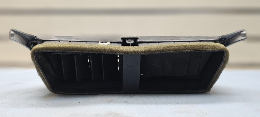 🔥08-12 Chevy MALIBU Dash A/C Heater AIR VENT Front Center Bezel Trim Silver