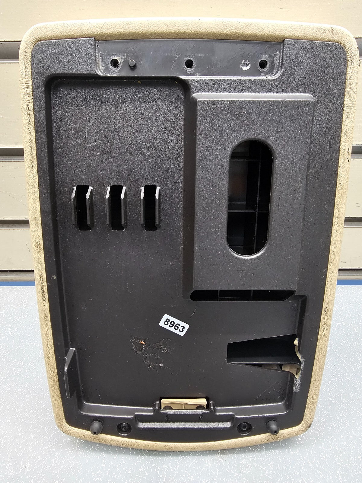 🔥07-09 Suzuki XL7 Arm Rest Center Console Lid Box Storage Top Pad Cover Tan OEM