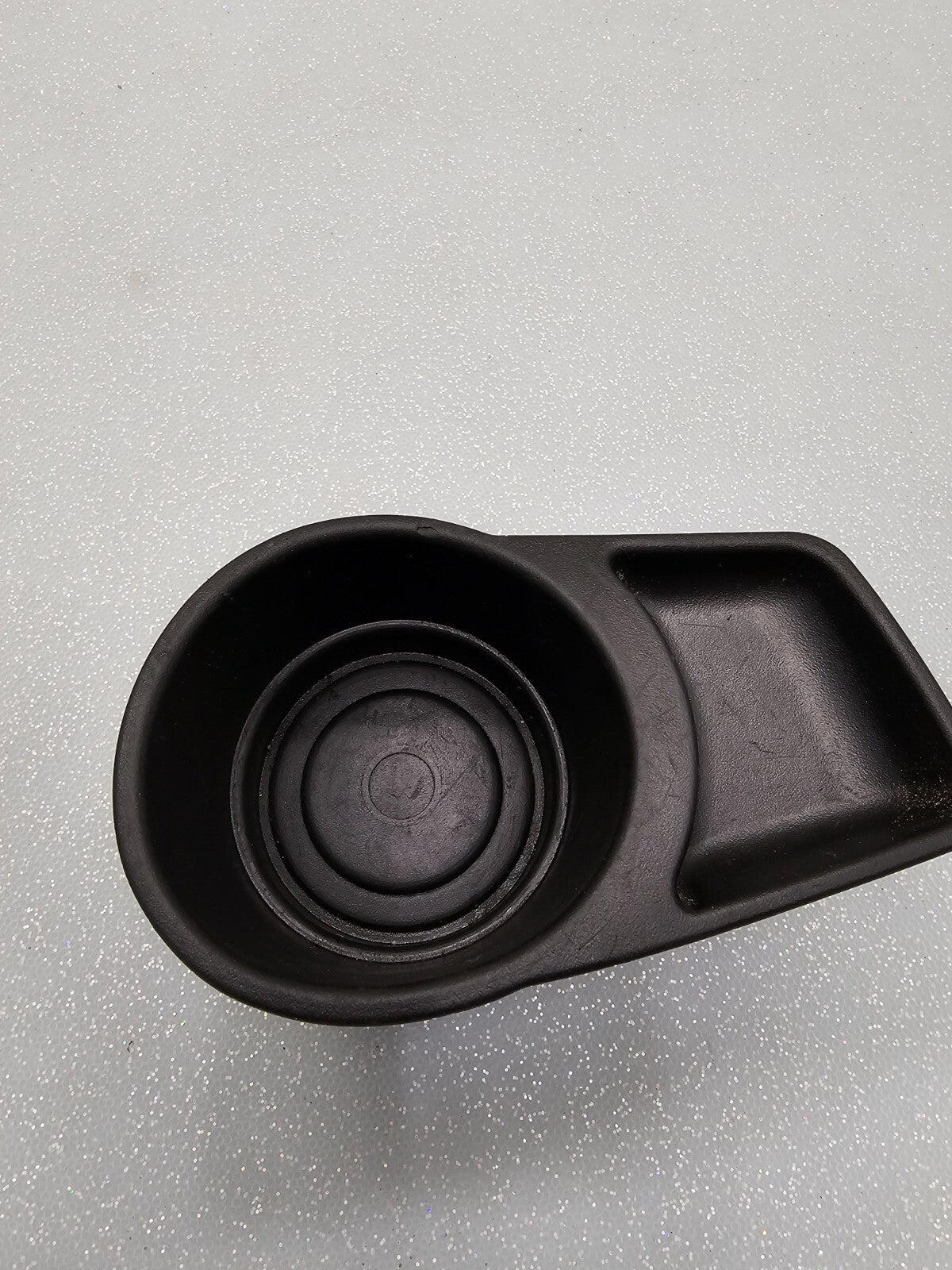 🔥04-07 Chevy Malibu Center Console Larger Cup Holder Rubber Insert Set OEM