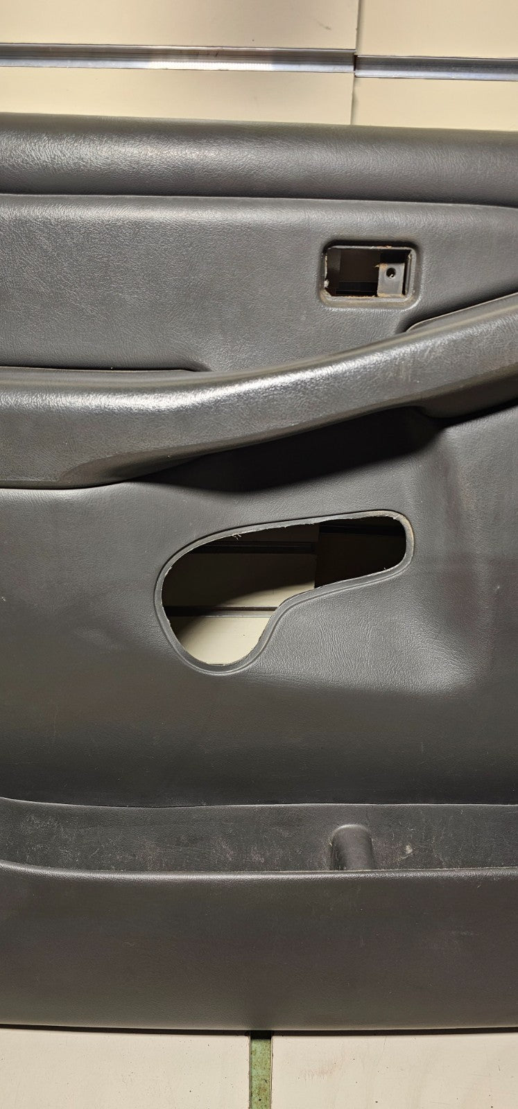 99-06 Chevy Silverado SIERRA Door Trim Panel Front LEFT Driver DK GRAY manual D3