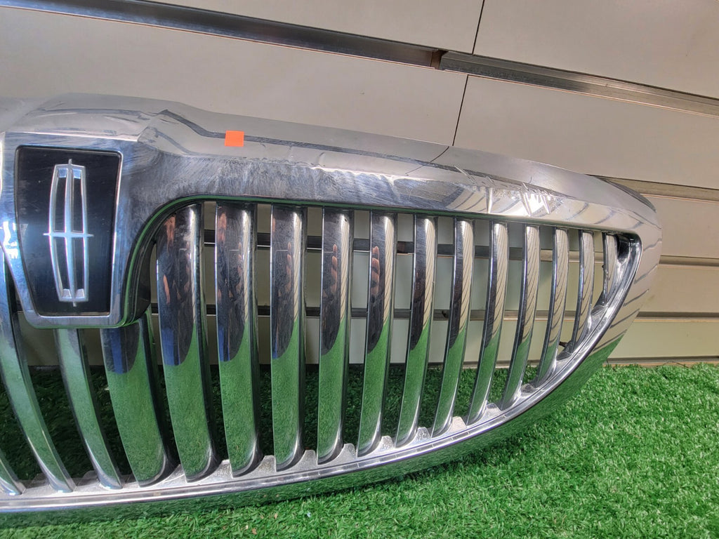 🔥2003-2011 Lincoln Town Car Front Upper Grille with Emblem Chrome Assembly OEM