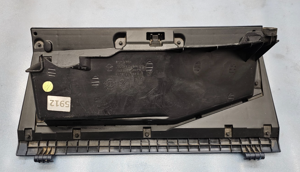 🔥02-05 RAM 1500 2500 Dash GLOVE BOX Storage Compartment Assembly BLACK G22