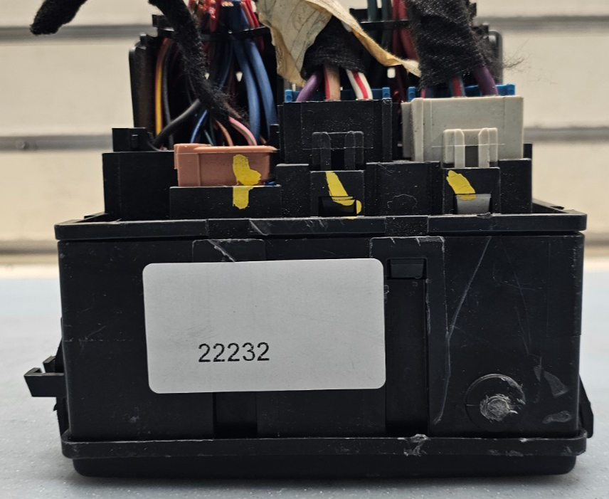 🔥11-20 DODGE JOURNEY INTELLIGENT POWER CONTROL MODULE FUSE BOX OEM