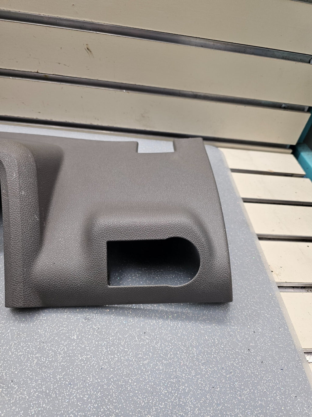 🔥09-17 Traverse Knee Bolster Trim Left Driver Front Dash Lower Cover Gray OEM