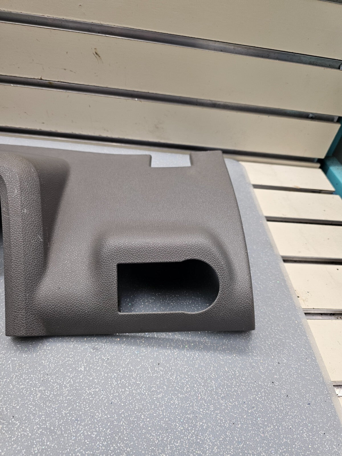 🔥09-17 Traverse Knee Bolster Trim Left Driver Front Dash Lower Cover Gray OEM