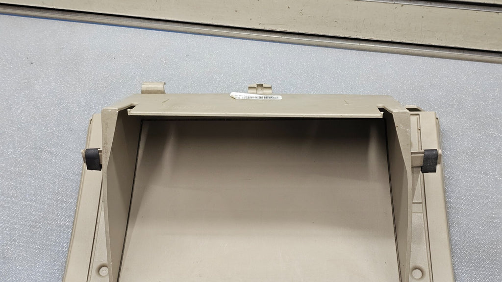 🔥07-09 Dodge Caliber Dash Glove Box Door Storage Compartment Lid Assembly Tan
