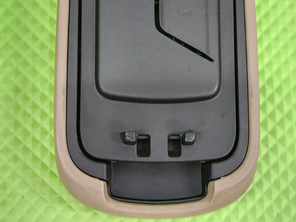 🔥2011-2014 CHRYSLER 200 DODGE AVENGER CENTER CONSOLE LID ARM REST TAN