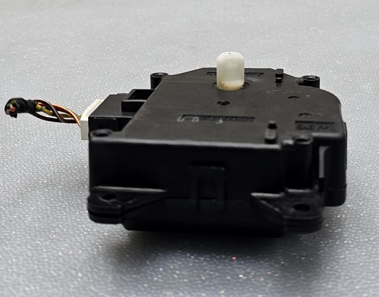 🔥04-06 Mitsubishi Galant 06-12 Eclipse LEFT Flap Actuator Vent Climate Control