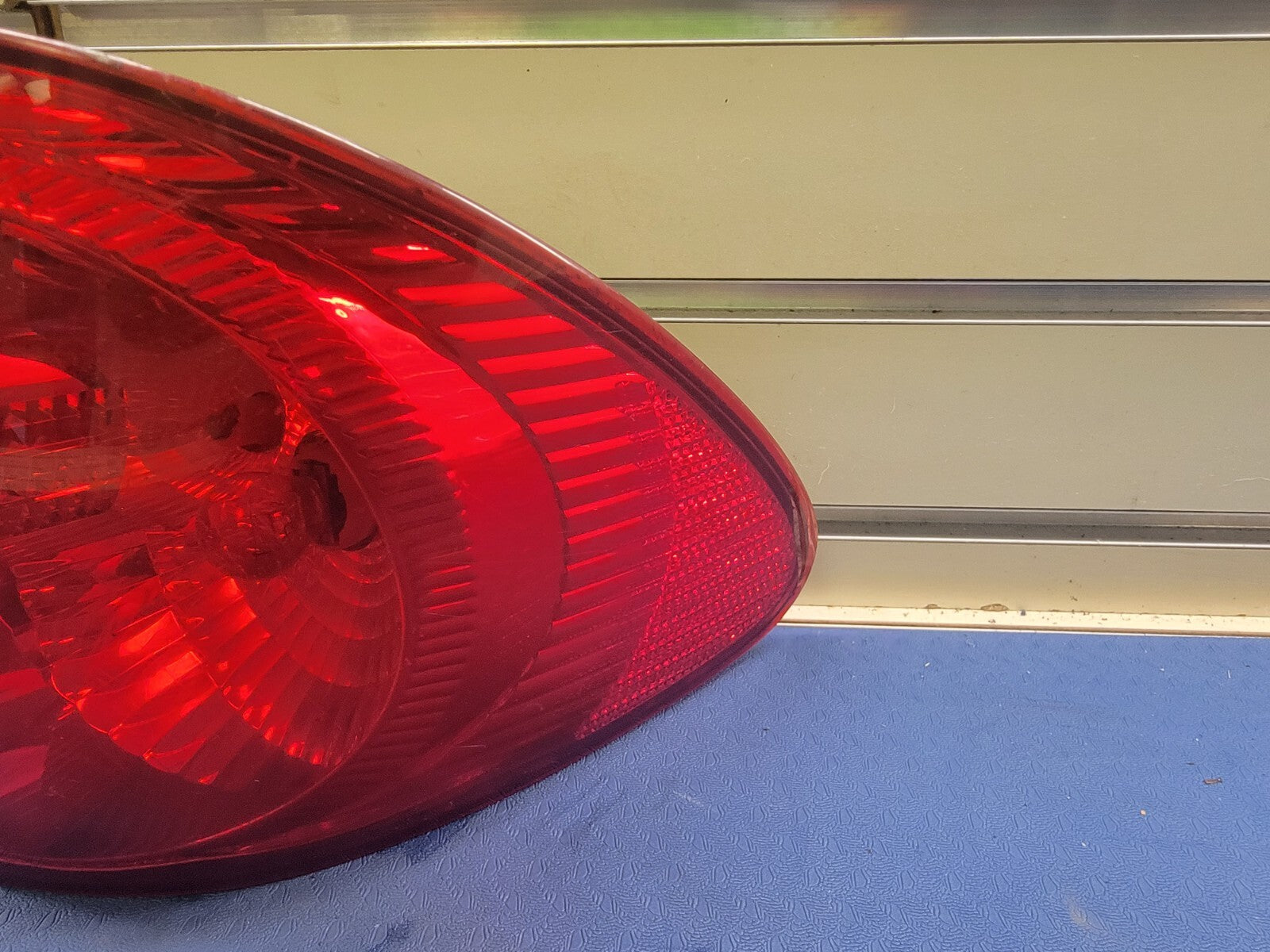 🔥03-08 Toyota Corolla Tail Light Lamp Assembly Chrome Fits Rear Left Driver