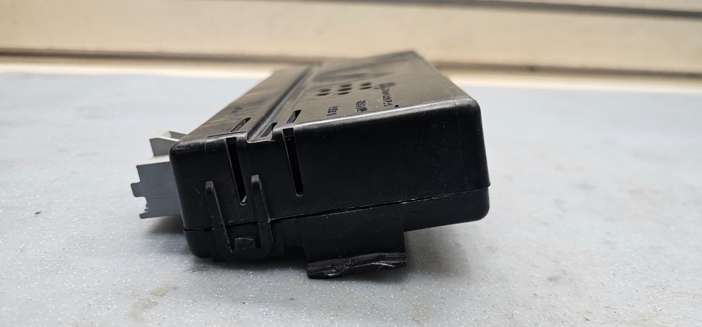 🔥02-03 Saturn Vue V6 BCM Body Control Module Computer