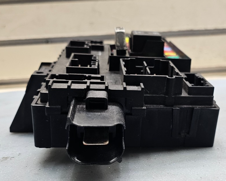 🔥09-14 Expedition Navigator Cabin Fuse Junction Box Body Control Module BMC