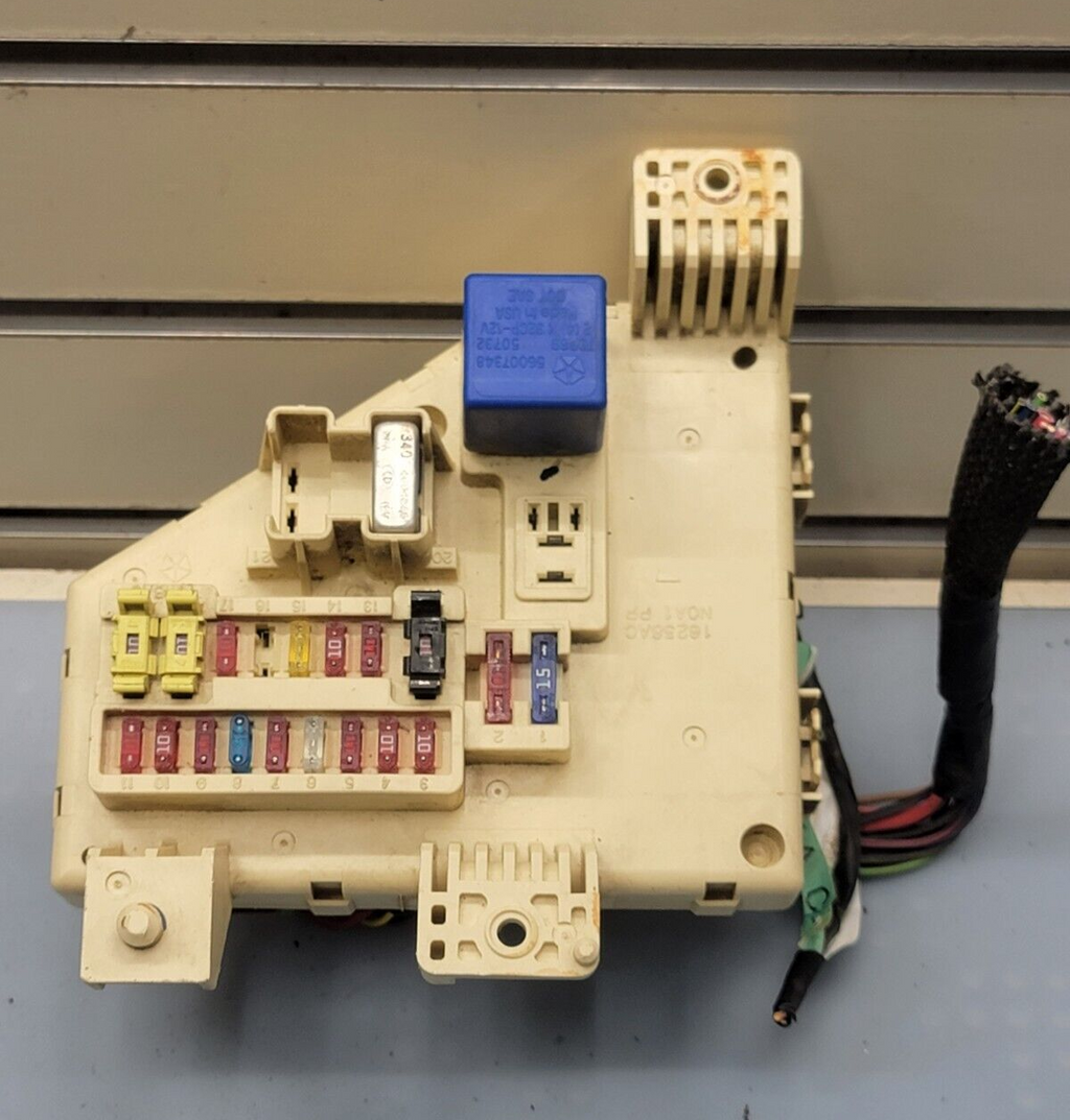 🔥1998-2002 Dodge Ram 1500 2500 3500 interior Dash CABIN Fuse box panel OEM