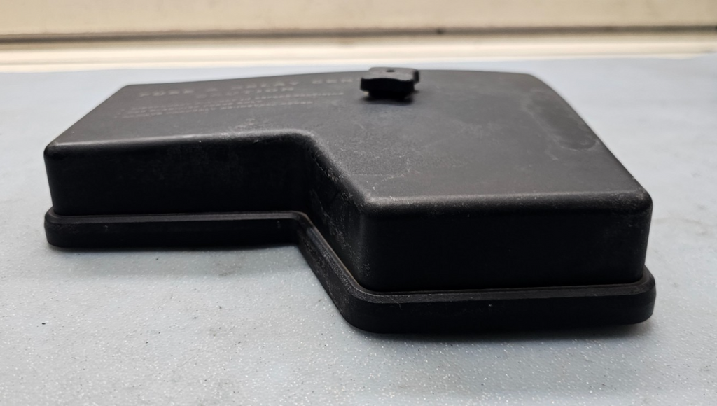 🔥02-05 Dodge Ram 1500 Relay Fuse Box Center Cover Lid Top TIPM Engine Bay